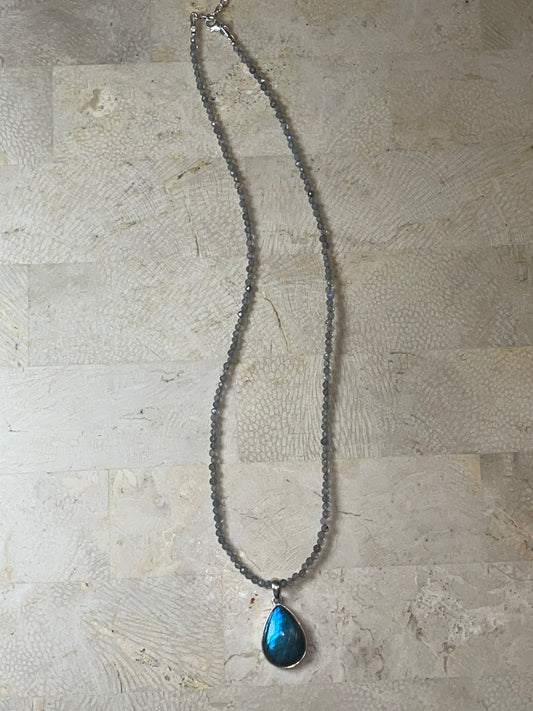 labradorite beaded necklace